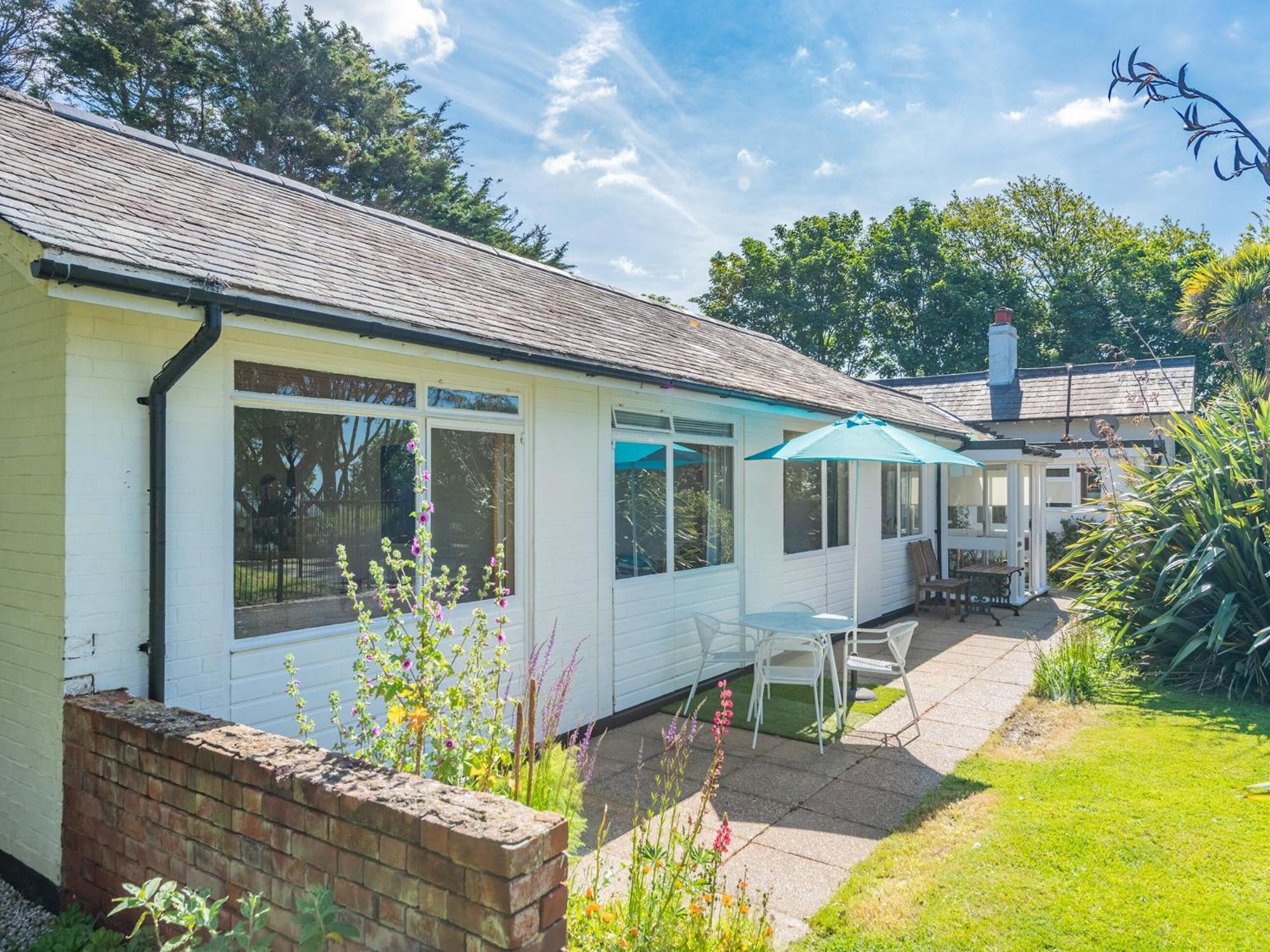 Beach View Cottage フェリックストウ エクステリア 写真